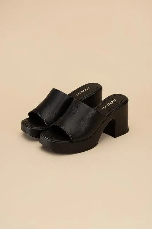 SODA Typo Slide Mule